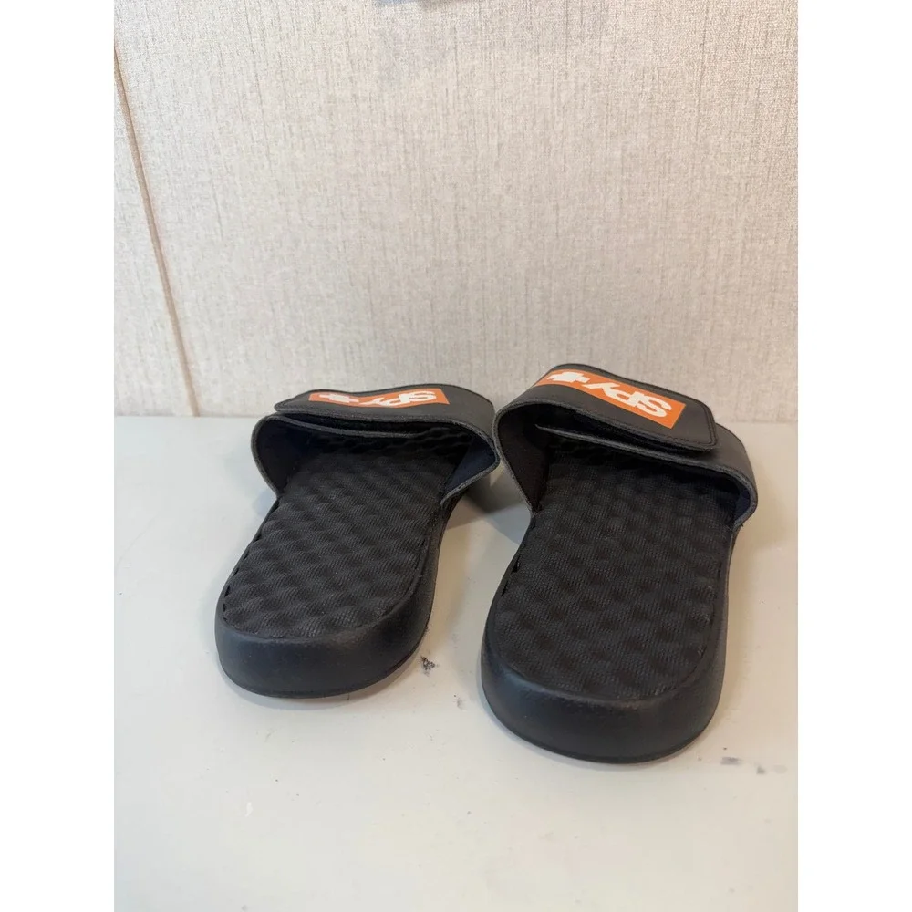 Islides  Sandals NWOT Size 10 Black‎